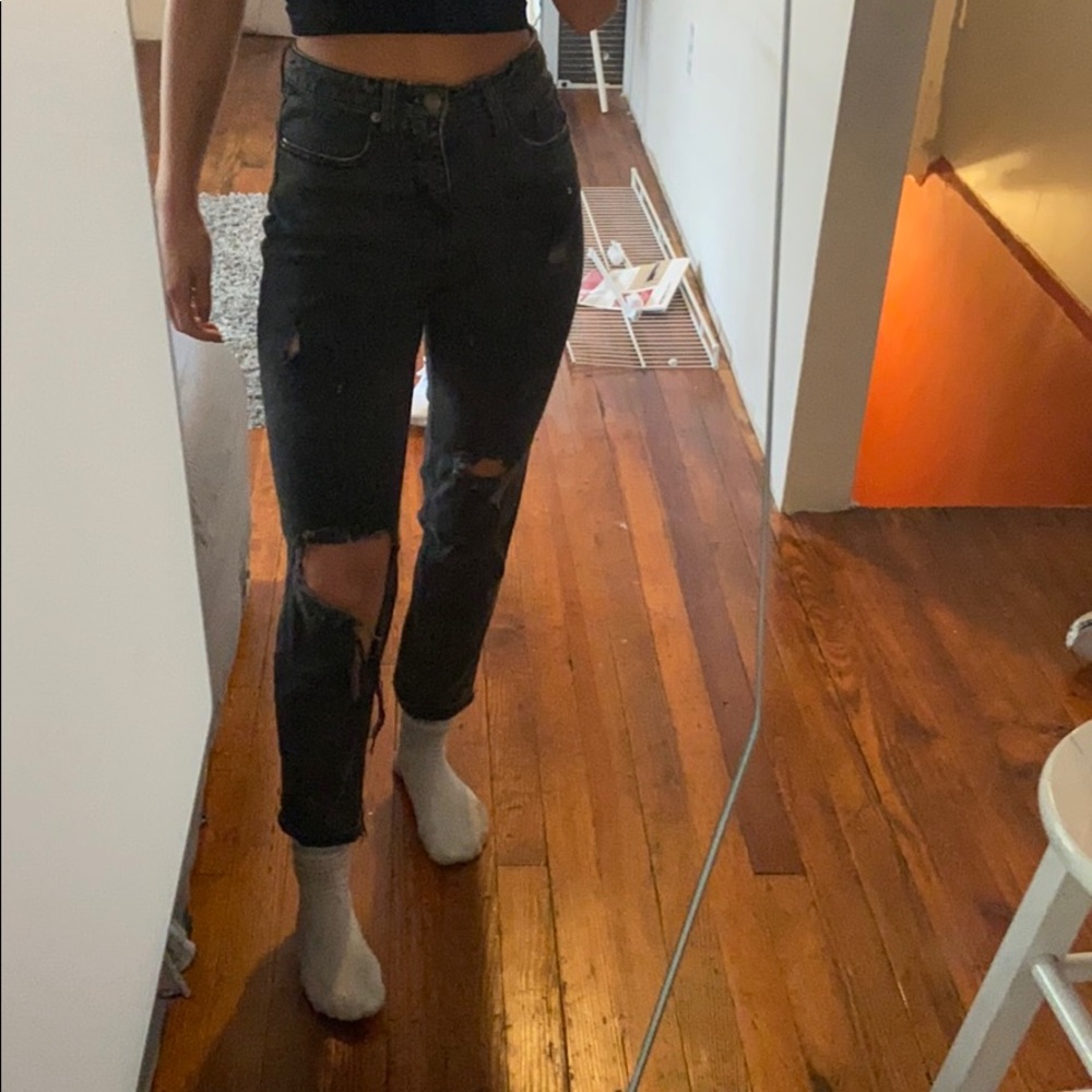 Black mom jeans